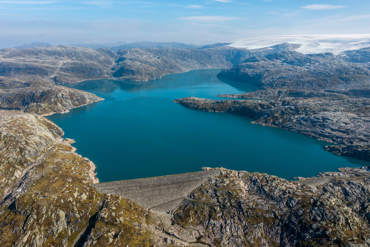 Damanlegg i fjelllandskap