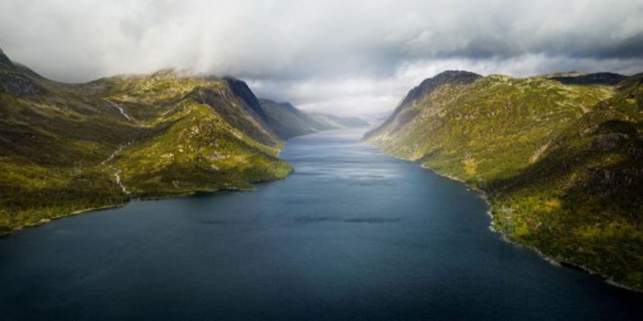 Fjord og fjell